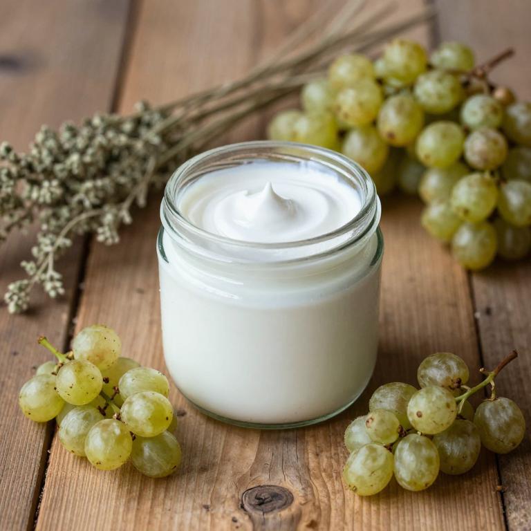 vitis vinifera cream