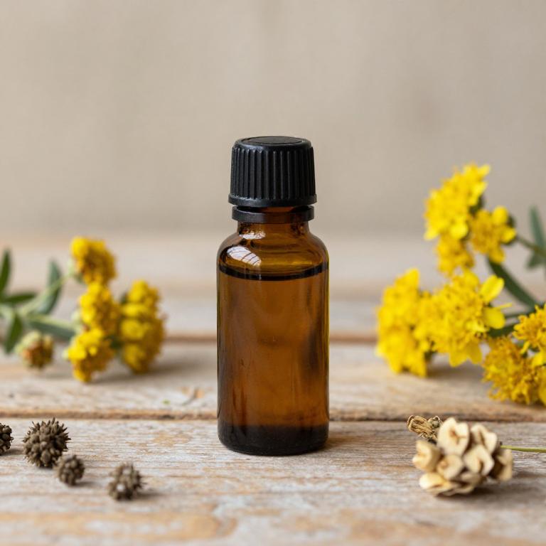 hypericum perforatum essential oil