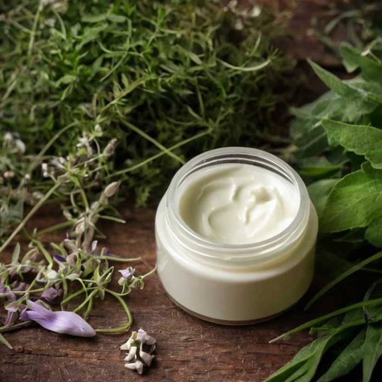 herbal creams for feverish-feeling Symphytum officinale