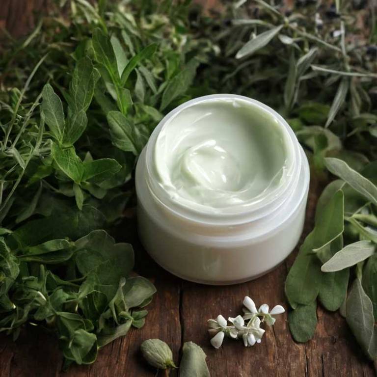 herbal creams for jaw-pain Eucalyptus globulus